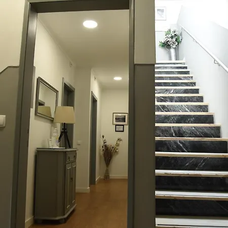 Casa de hóspedes Flor Da Primavera - Residencial E 3*