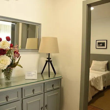 Flor Da Primavera - Residencial E *