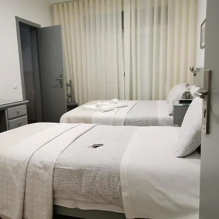 Guest house Flor Da Primavera - Residencial E Azambuja
